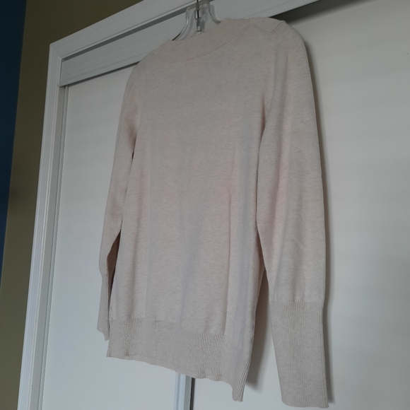 Joe Fresh ladies sweater - Picture 4 of 5